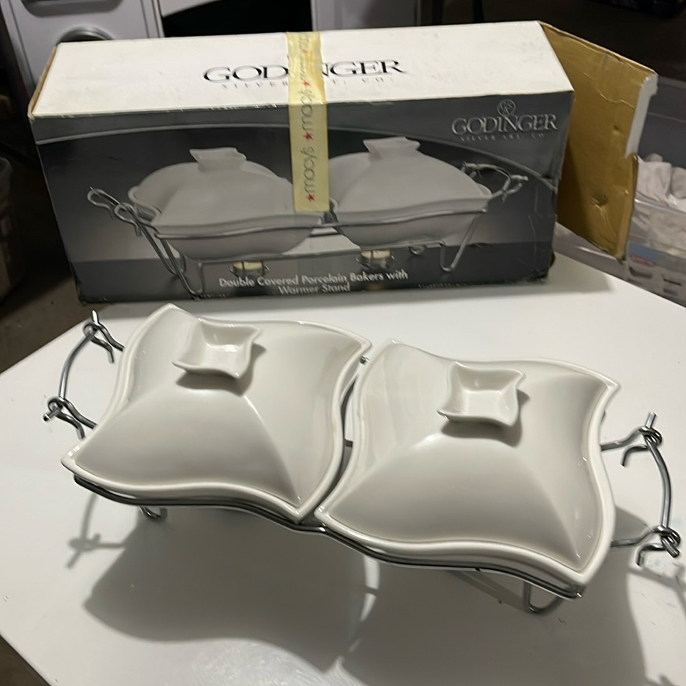 NWB Godinger Double Covered Porcelain bakers